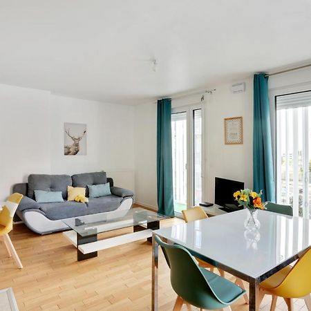 Chic Apart With Parking Near Paris 낭테르 외부 사진