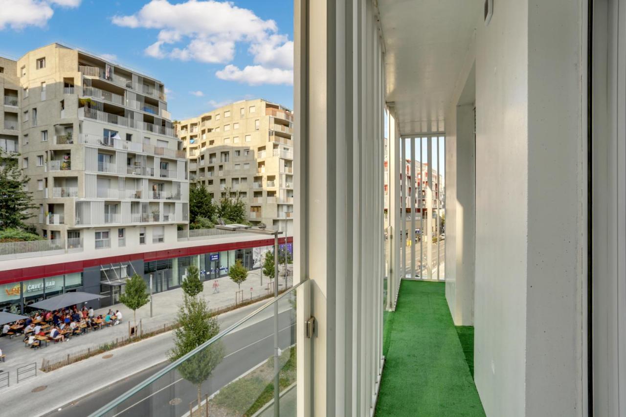 Chic Apart With Parking Near Paris 낭테르 외부 사진